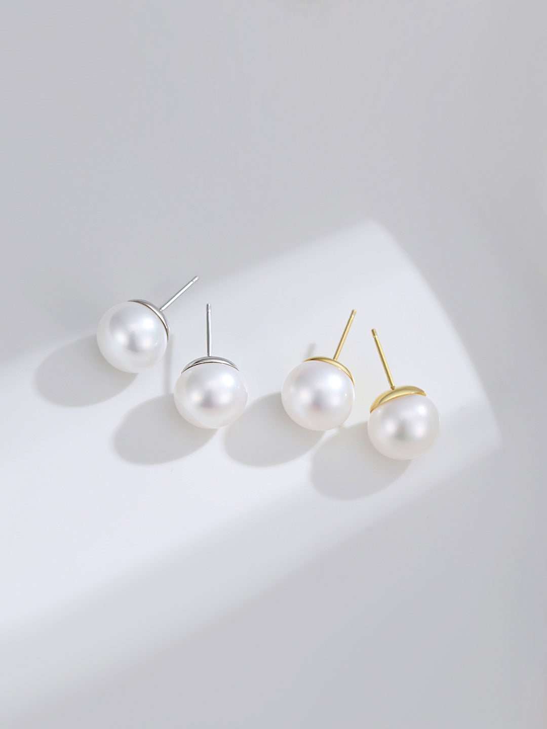 Natural Pearl Stud Earrings