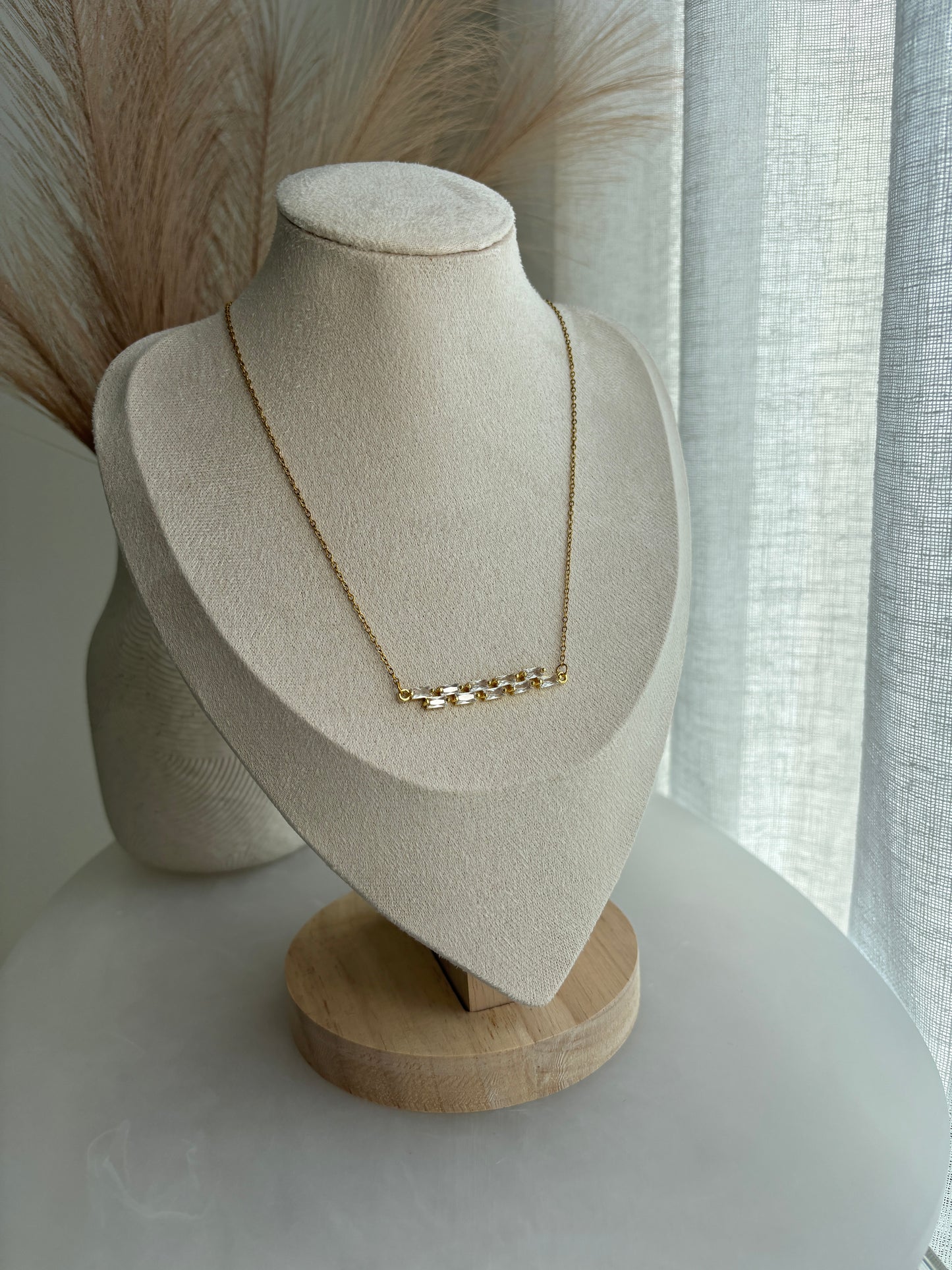 Elara Necklace