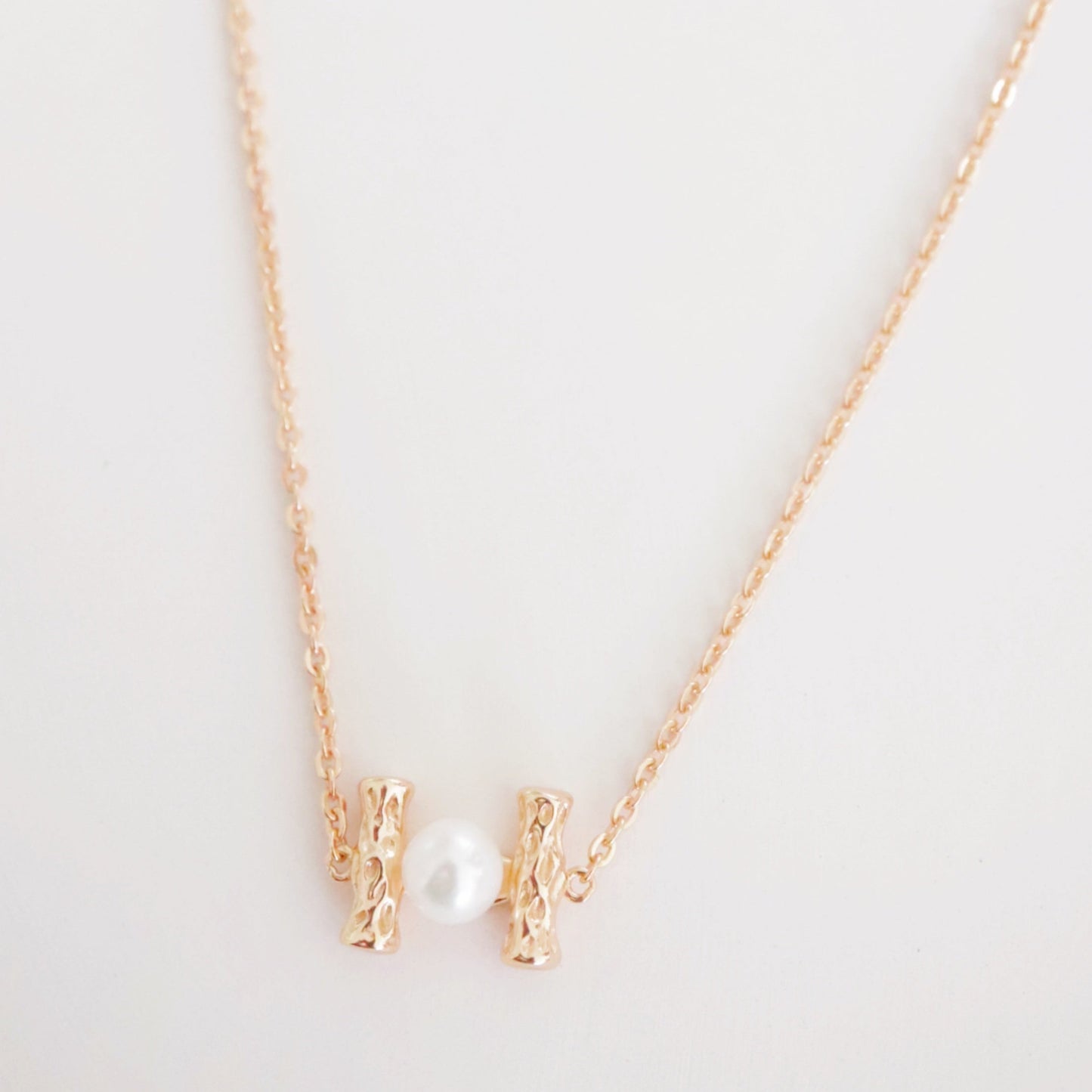 Gold-Plated Sterling Silver Necklace with Natural Pearl