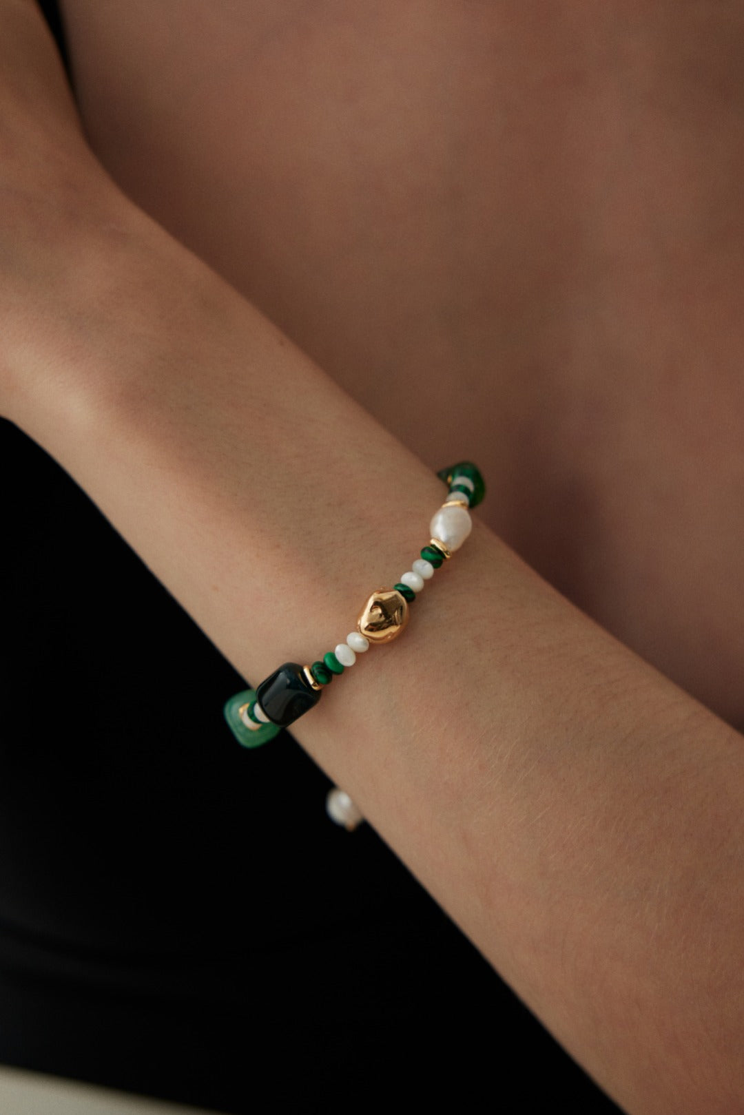 Green Agate and Malachite Bracelet with Baroque Pearl