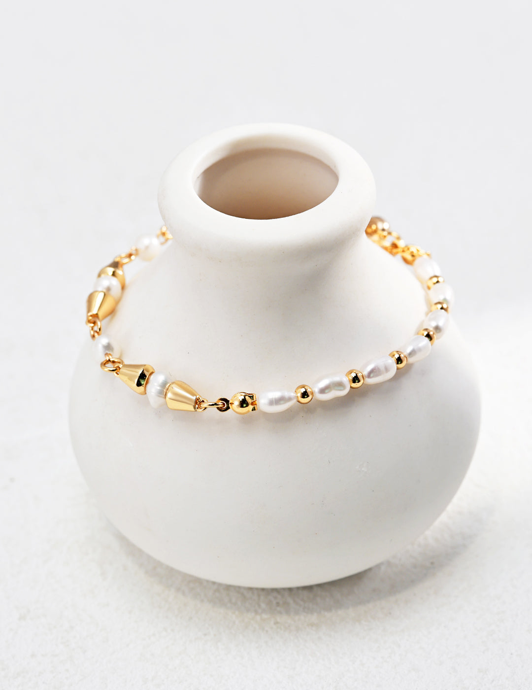 Gold-Plated Sterling Silver with Natural Pearl Bracelet